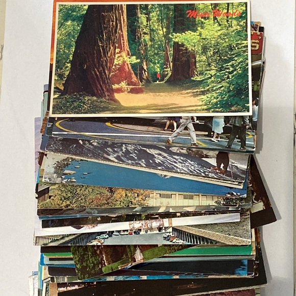 Vintage Postcard Bundle - Picture 1 of 3